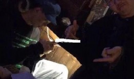 型男出轨爆料者是谁啊视频,爆料者身份大起底