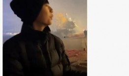 娱乐爆料新料,新料爆出，明星恋情再掀波澜！