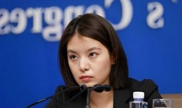 郑州美女爆料新闻视频