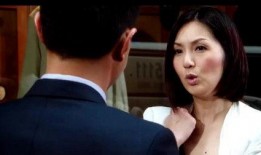 吻我les电影在线观看,浪漫邂逅，深情演绎，在线观看浪漫启程