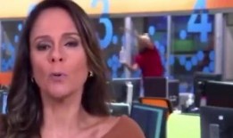 郑州美女爆料新闻视频